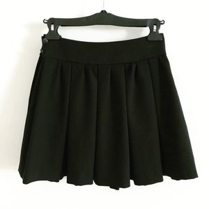 Zara Woman Black pleated mini skirt
